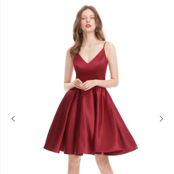 JJs House Dresses & Skirts - Burgundy Hoco Dress